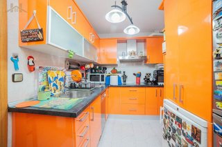 Piso en venta en Reyes en Parla