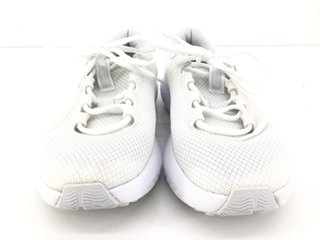 Zapatillas Under Armour Blancas