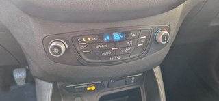 Ford Transit Courier AMBIENTE