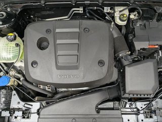 Volvo XC40 2.0 D3 Business Plus Auto