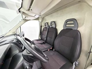 Citroën Jumper BlueHDi 88KW 120CV Furgon 35L2H2