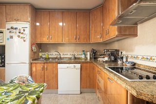 Casa adosada en venta en Cenes de la Vega