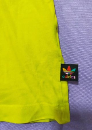 T-shirt Adidas Donna Pharrell Williams Hu