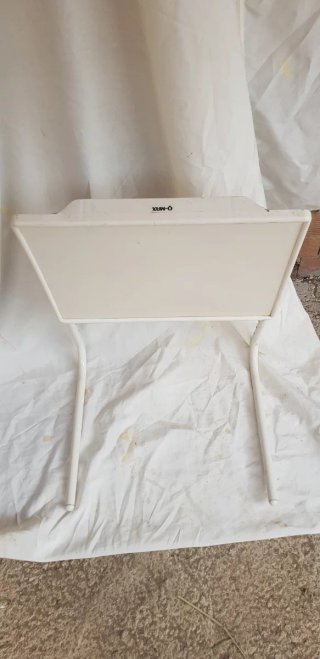Mesa Plegable Blanca regulable atril