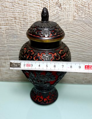 Jarrón chino laca cinabrio rojo y negro