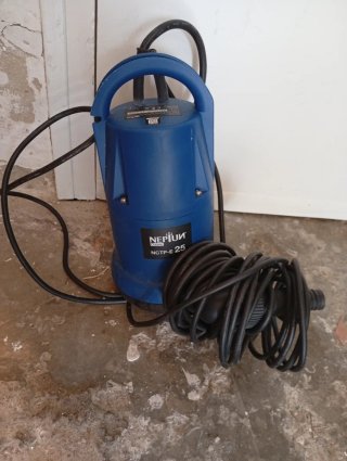 Bomba de agua sumergible NEPTUN NCTP-E 25