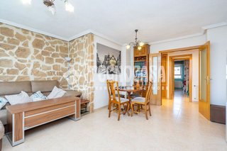 Piso en venta en El Puerto en Coslada
