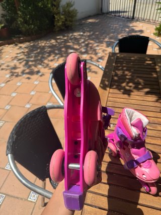 Patines en línea rosas y morados para niña