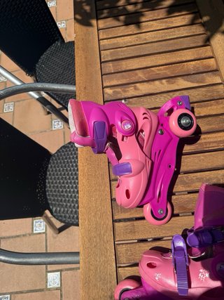 Patines en línea rosas y morados para niña