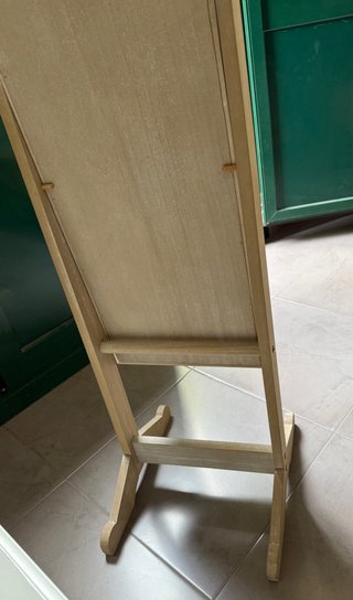Armario joyero de madera con espejo