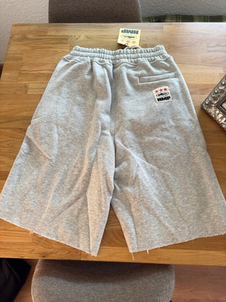 Corteiz Shorts grey