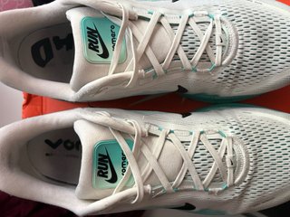 Nike Vomero 18 Teal/Blanco
