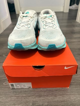 Nike Vomero 18 Teal/Blanco