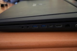 Portátil ASUSGaming 17.3 32GB RAM 512GB-SSD GTX870