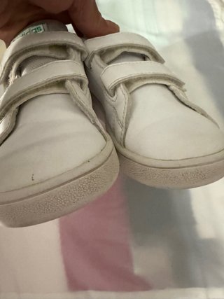 Zapatillas Adidas niño/a  Talla 26