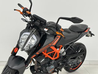 KTM DUKE 125