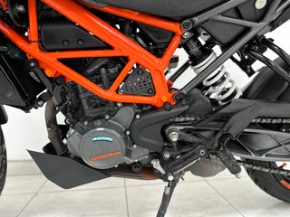 KTM DUKE 125