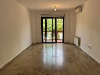 Piso en venta en Zona Ayuntamiento en Alhendín