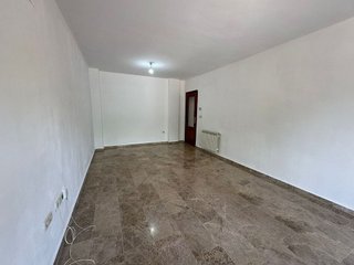 Piso en venta en Zona Ayuntamiento en Alhendín