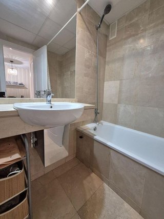 Piso en venta en Torrequebrada en Benalmádena