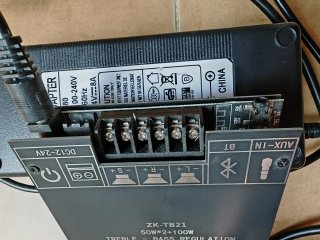 Amplificador Bluetooth 2.1 ZK-TB21 + Fuente 24V 8A