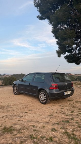 Volkswagen Golf 2002