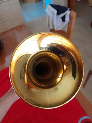 Trompeta Bach Stradivarius 239 Corporation Do