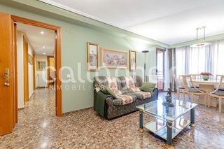 Piso en venta en Benimaclet en Valencia