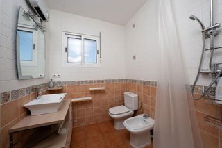 Casa adosada en venta en Ador