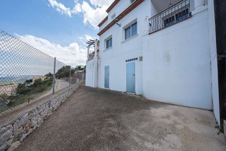 Casa adosada en venta en Ador