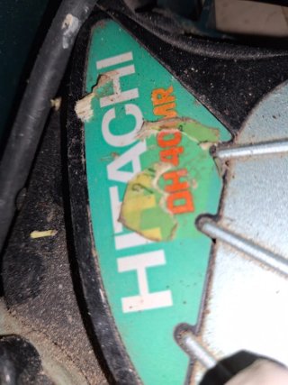 Martillo Hitachi SDS max DH40