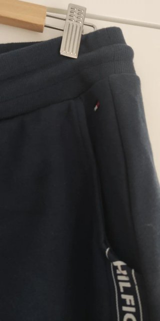 Bermudas Tommy Hilfiger Talla L Azul Marino