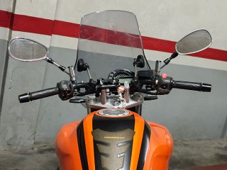 Yamaha FZ6N Naranja y Negra