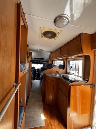 Autocaravana familiar 7 plazas Ford