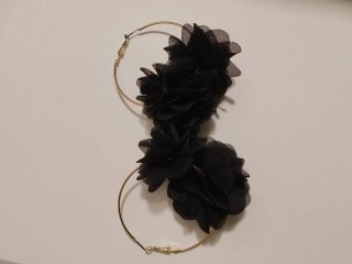 Pendientes aro negros con flores
