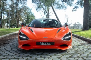 McLaren 750 SPIDER