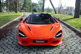 McLaren 750 SPIDER