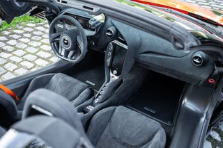 McLaren 750 SPIDER