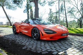 McLaren 750 SPIDER