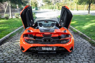 McLaren 750 SPIDER