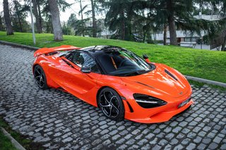 McLaren 750 SPIDER