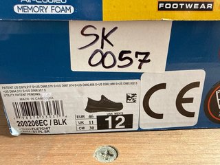 Skechers Hombre Talla 46 Negro