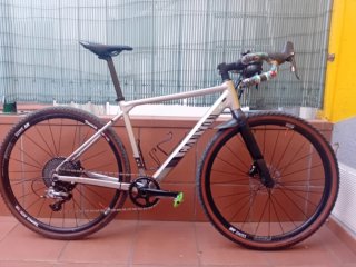 Bici Gravel Canyon Grail