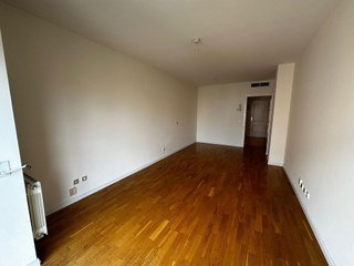 Piso en alquiler en Costillares en Madrid