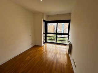 Piso en alquiler en Costillares en Madrid