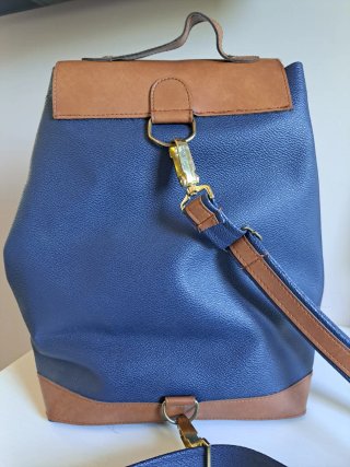 Mochila de piel sintética azul y marrón