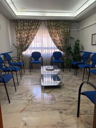 Sillas de oficina/espera azules (12unidades)
