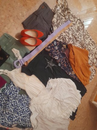 Consiglio di abbigliamento per donna (offerta)