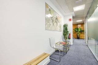 Oficina en alquiler en Almagro en Madrid