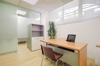 Oficina en alquiler en Almagro en Madrid